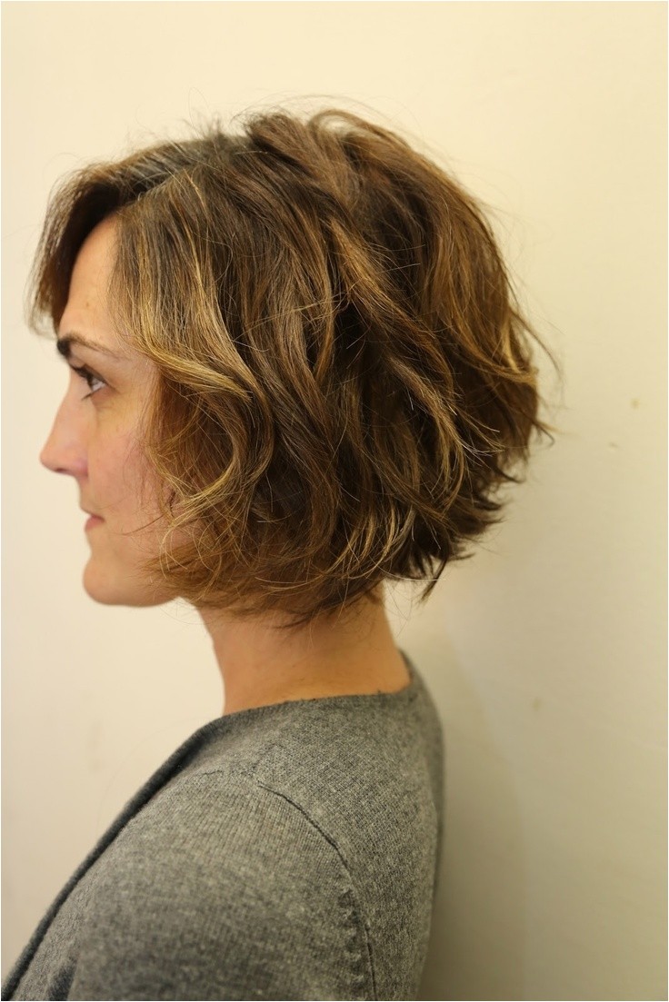 Best Bob Haircuts for Wavy Hair 12 Stylish Bob Hairstyles for Wavy Hair Popular Haircuts