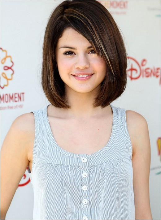 Bob Haircuts for Young Girls Hollywood Teen Celebrity Selena Gomez Hairstyles for Girls