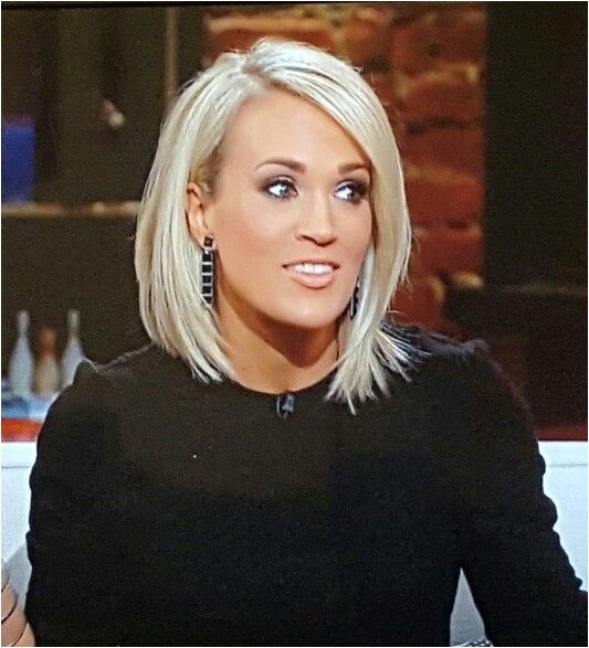 Carrie Underwood Bob Haircut Carrie Underwood 2016 Love This Cut and Color