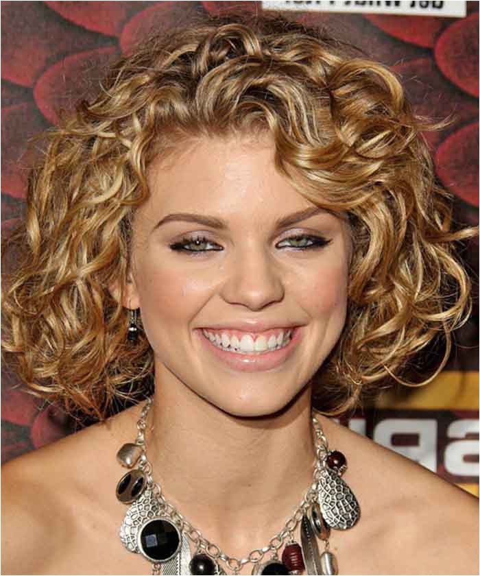 Curly Hairstyles for Full Faces Medium Hairstyles for Thick Hair and Round Faces