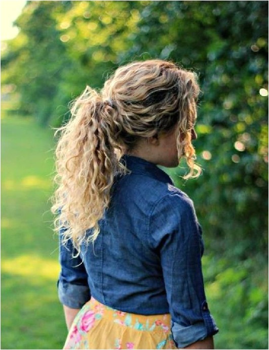 Cute Hairstyles for Curly Hair Tumblr 32 Easy Hairstyles for Curly Hair for Short Long