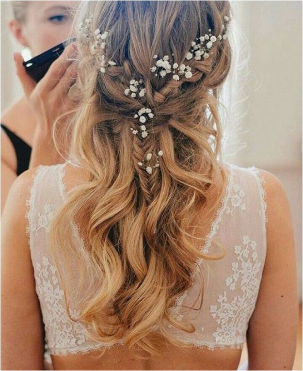 Cute Wedding Hairstyles for Bridesmaids 24 Beautiful Bridesmaid Hairstyles for Any Wedding the