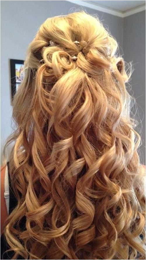 Fancy Hairstyles for Curly Hair 30 Best Half Up Curly Hairstyles