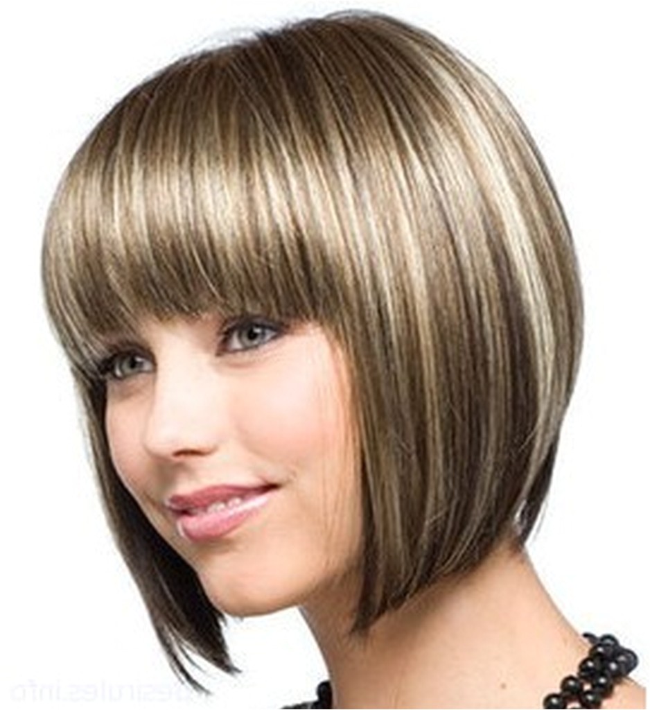 Feathered Bob Haircut Short Side Swept Layered Sleek Long Bob Feather Hairstyle