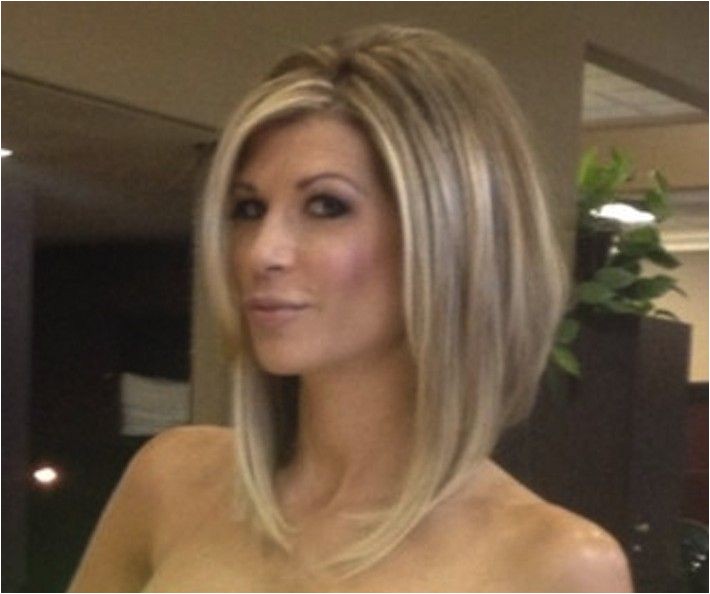 Mom Bob Haircut This is Kind Of Like My Mom S Style Right now but This One Mom Bob Haircut This is Kind Of Like My Mom S Style Right now but This One