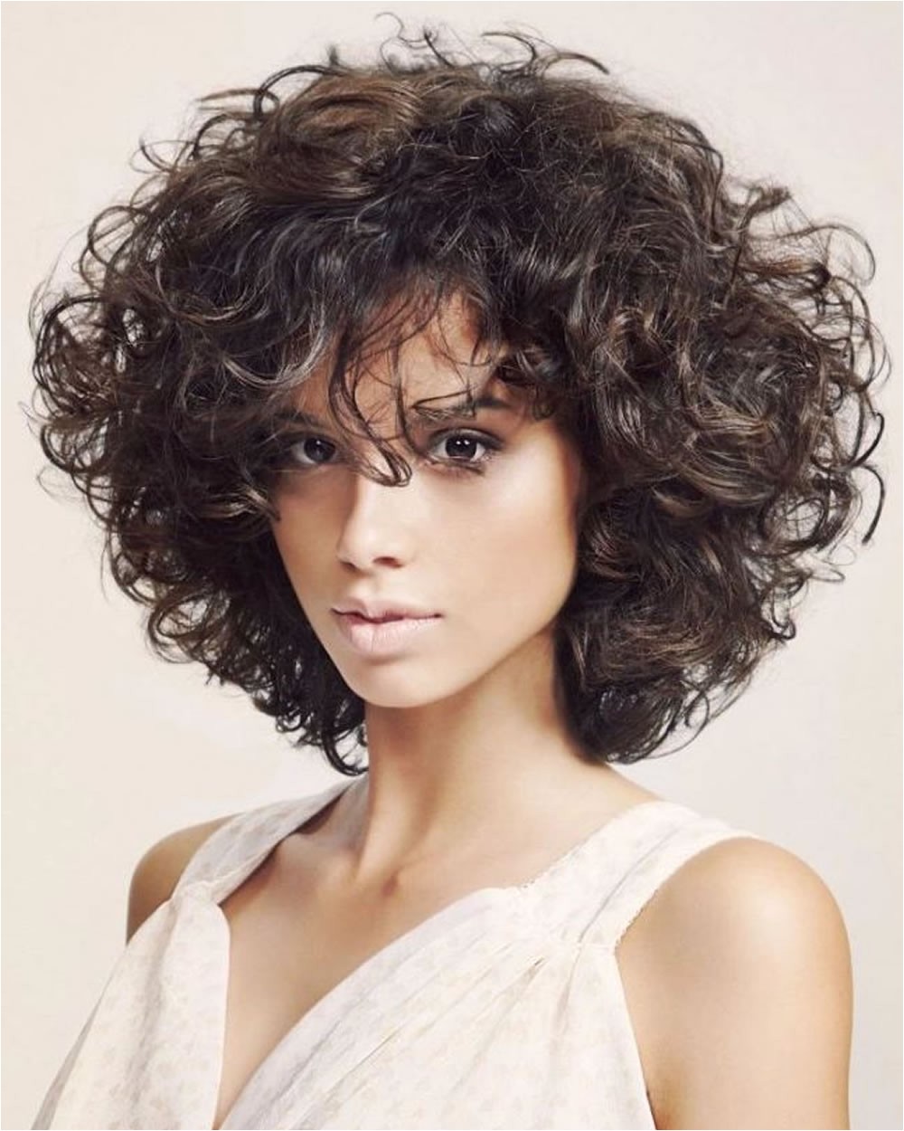 Pictures Of Wavy Bob Haircuts Curly or Wavy Short Haircuts for 2018 25 Great Short Bob