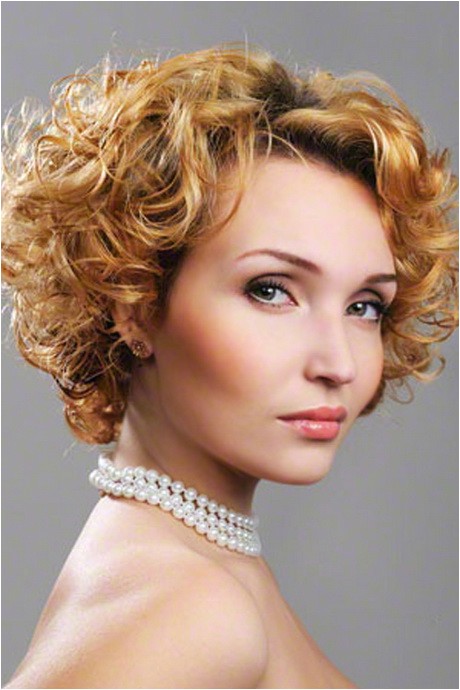 Professional Short Curly Hairstyles Professional Short Curly Hairstyles