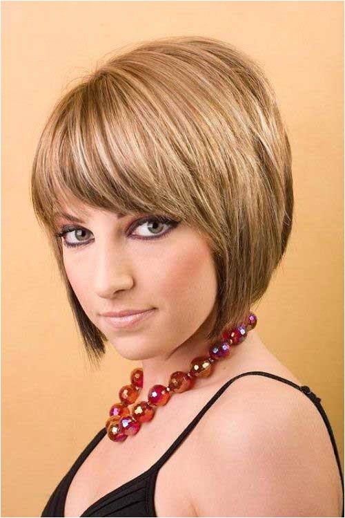 Short Inverted Bob Haircut with Bangs Bob with Bangs