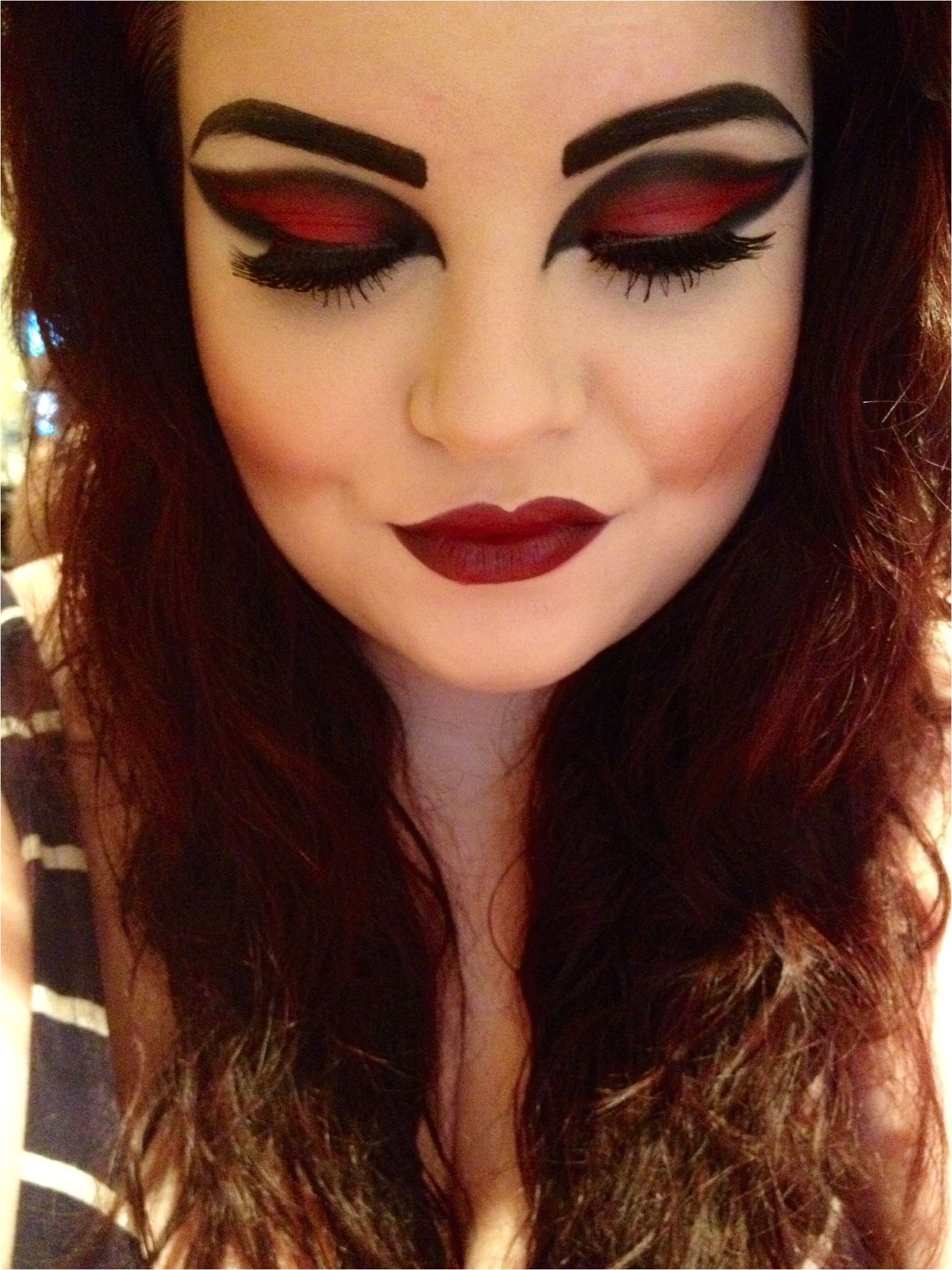 Vampire Hairstyles for Girls Vampire Halloween Makeup My Own Makeup Looks Pinterest