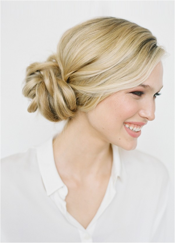 Casual Hairstyles for Weddings 21 Casual Wedding Hairstyles that Make Everyone Love It