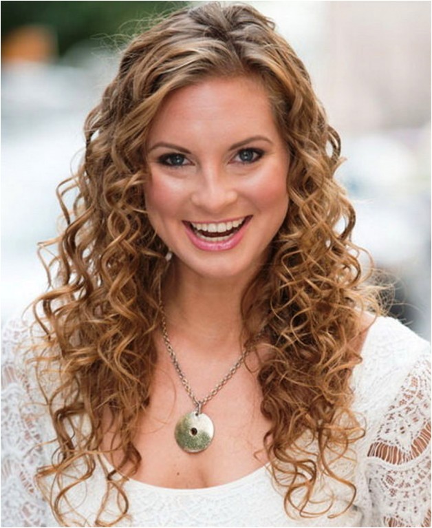 Easy Curled Hairstyles 60 Curly Hairstyles to Look Youthful yet Flattering