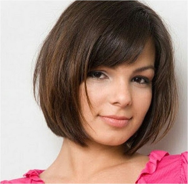 Easy Hairstyles for Bobs 30 Beautiful Hairstyles for Round Faces