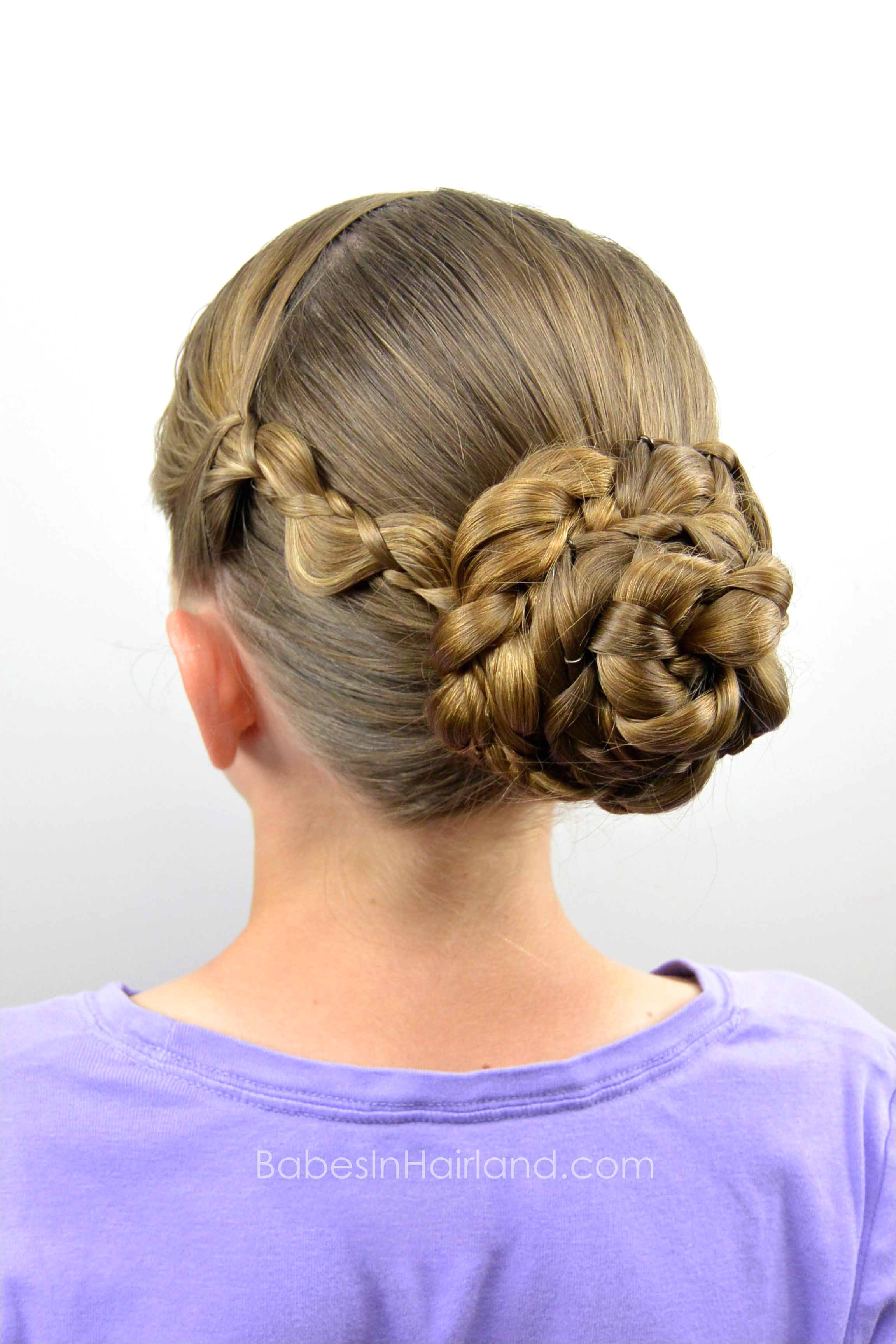 Easy Hairstyles for the Summer Easy Braided Summer Hairstyle