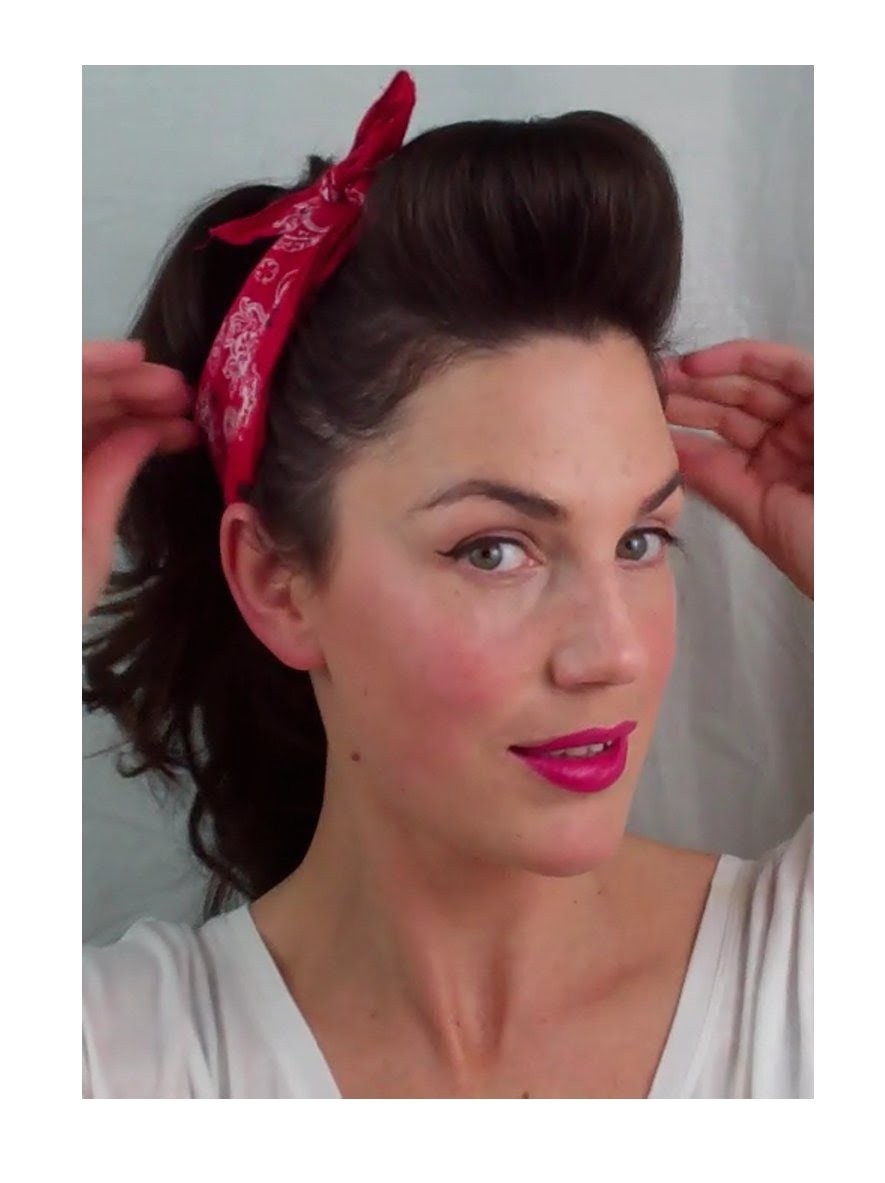 Easy Pinned Up Hairstyles 6 Pin Up Looks for Beginners Quick and Easy Vintage