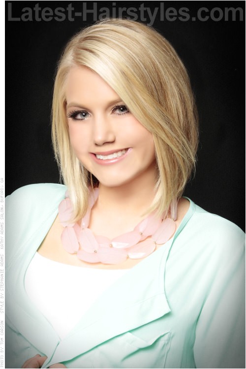 Easy Professional Hairstyles for Long Hair 15 Professional Hairstyles for Every Type Of Workplace