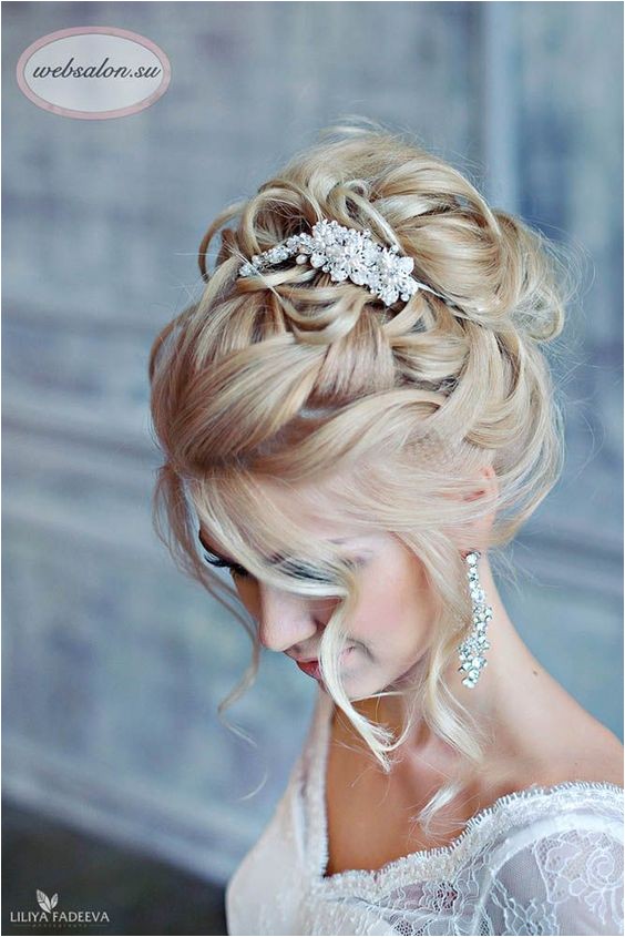 Hairstyles for A Summer Wedding Different Bridal Hairstyle Ideas for Summer Weddings