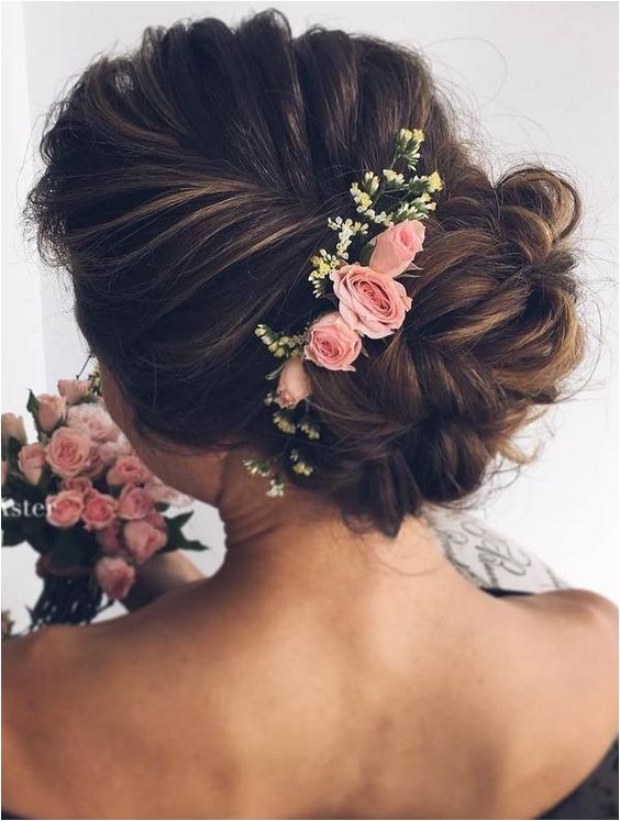 Hairstyles for A Wedding Party 10 Beautiful Wedding Hairstyles for Brides Femininity