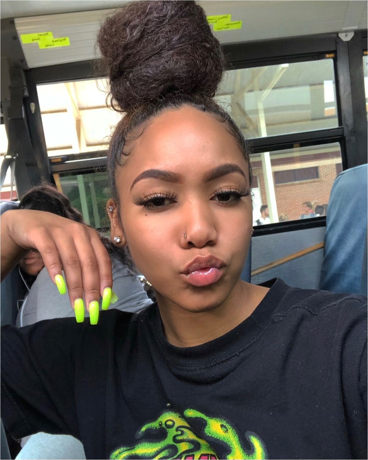 Hairstyles for Black Women who Workout Follow Tropic M for More â Instagram Glizzypostedthatð