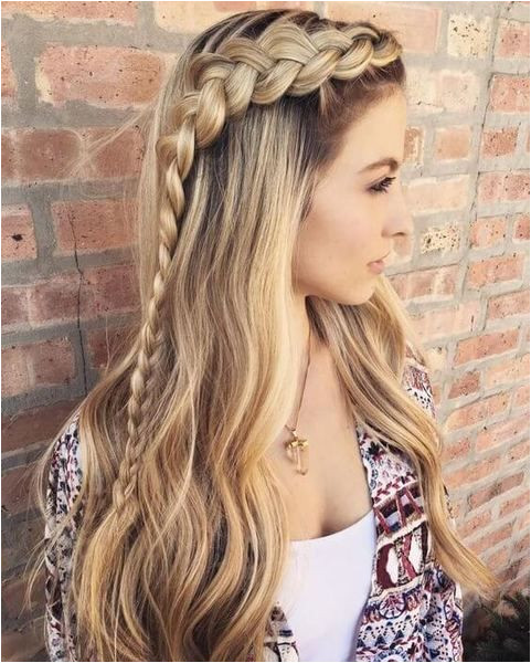 Cute Hairstyles On the Side 100 Best Long Wavy Hairstyles Braids and Buns Pinterest