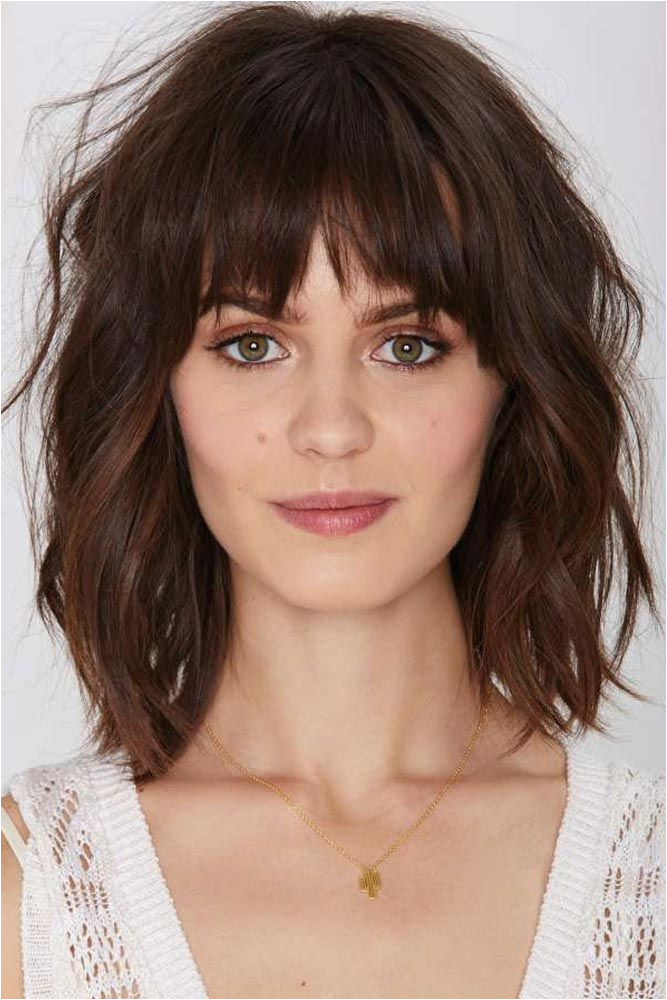 Hairstyles with Bangs for Round Faces 2019 43 Superb Medium Length Hairstyles for An Amazing Look