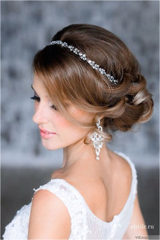 Wedding Hairstyles with Headpiece Wunderschöne Hochzeit Frisuren Mit Tiara Hochzeit