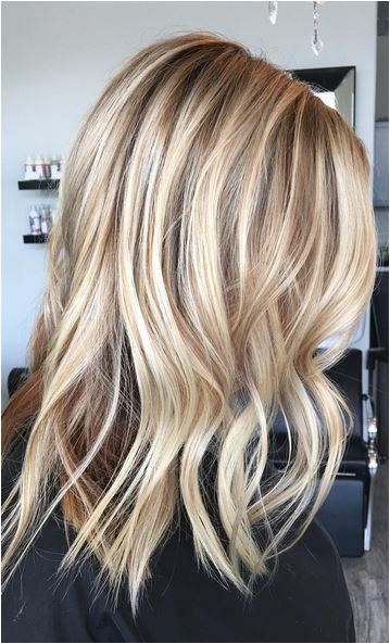 Blonde Hairstyles to Look Younger 40 Best Blond Hairstyles that Will Make You Look Young Again