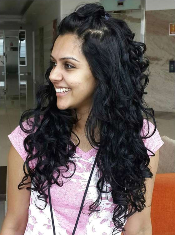 Curls Hairstyles for Indian Wedding 50 Best Indian Hairstyles You Must Try In 2018 Dazzleâ¨