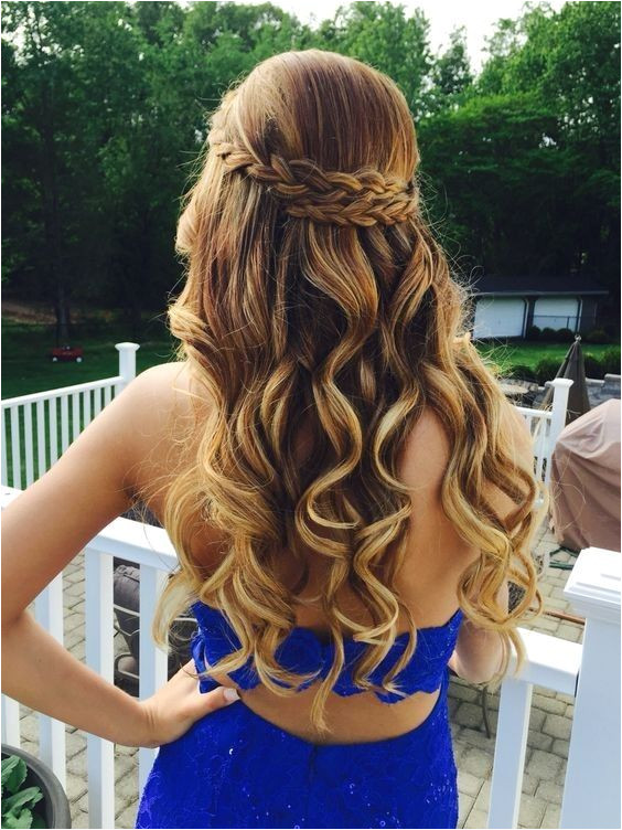 Cute Hairstyles 8th Grade Graduation 21 Gorgeous Home Ing Hairstyles for All Hair Lengths Hair