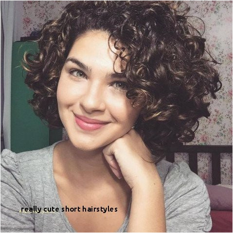 Cute Hairstyles and Color for Short Hair Re Mendations Cute Short Hairstyles Best Really Cute Short