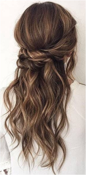 Half Up Twist Hairstyles Twisted Half Up Frisuren In 2018 Pinterest