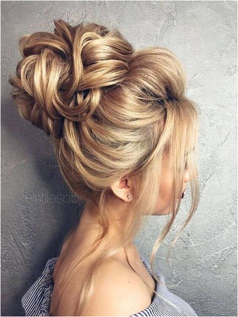 Wedding Hairstyles Messy Updos 50 Chic Messy Bun Hairstyles Make Up & Hair Pinterest