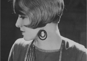1920 Bob Haircut Cute Short Hairstyles 60 Style Icons Sport the Bob From