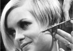1960s Bob Haircut 1960s Beehive Hairstyle
