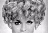 1960s Curly Hairstyles Layered Curly Hair the Favorite Hairstyle Of Women From