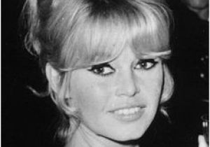 1960s Womens Hairstyles 64 Best 1960 S Hair and Fashion Images On Pinterest