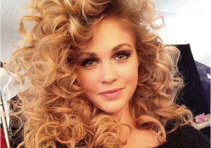 1980s Hairstyles for Curly Hair 80 S Curls Love It Long Hair Pinterest
