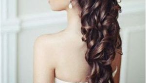 5 Curly Wedding Hairstyles I Think My Hair Would Be Long Enough for This by September if I Don