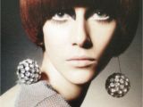 60s Womens Hairstyles 1960 S Mod Hair & Makeup Round Bowl Cut