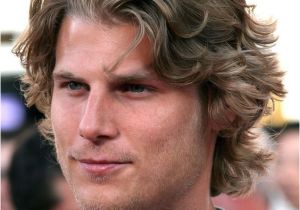 70s Hairstyles Curly Hair Check Out Our List Of top Classic 70s Hairstyles for Men that Were