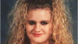 80 S Hairstyles for Long Curly Hair 19 Awesome 80s Hairstyles You totally Wore to the Mall