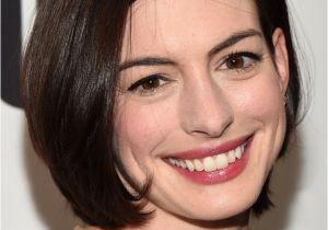 Anne Hathaway Bob Haircut Anne Hathaway Bob Short Hairstyles Lookbook Stylebistro