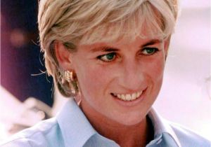 Arthurian Hairstyles Sun Royal Grapher Arthur Edwards Tells How He First Got Diana