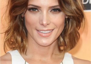 Ashley Greene Bob Haircut ashley Greene S Beachy Bob Hairstyle