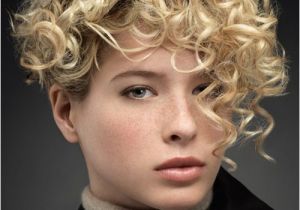 Asymmetrical Bob Haircuts for Curly Hair 25 Addictive Short Curly Hairstyles for Women