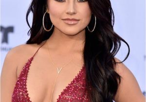 Becky G Haircuts Becky G S Close Up at the 2017 Latin American Music Awards In