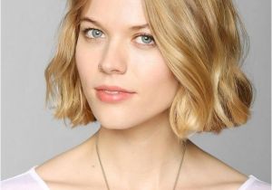 Best Bob Haircuts for Wavy Hair 15 Cute Chin Length Hairstyles for Short Hair Popular