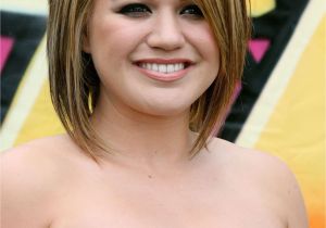 Best Hairstyles for Round Faces with Double Chin 29 Short Hairstyles for Fat Faces and Double Chins Beautiful 13 Best