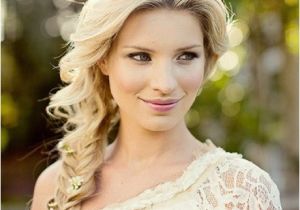 Best Wedding Hairstyles for Round Faces Wedding Hairstyles for Round Faces