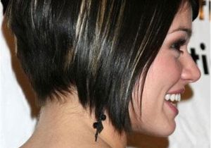 Black Hair Bobs Layered Haircut Of Short Hair Color