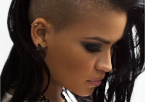 Black Hairstyles One Side Shaved Aplus Maquillage Et Le Corps In 2018 Pinterest